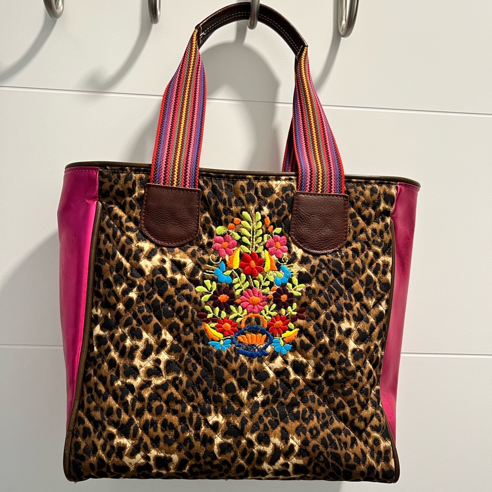 Consuela tote